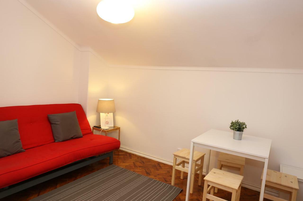 White Cosy Apartment Lisboa Exterior foto